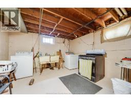 12 BENNIE AVENUE - 34