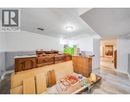 12 BENNIE AVENUE - 40