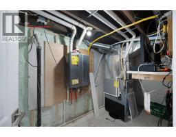 1059 ELSMERE AVENUE - 20