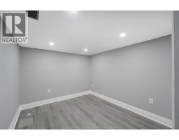 1059 ELSMERE AVENUE - 22