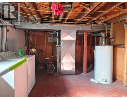 1040 KENNEDY DRIVE West - 24
