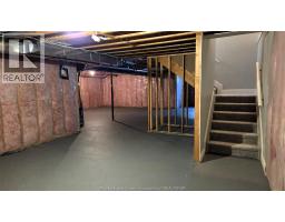 313 KELLY ROAD - 19