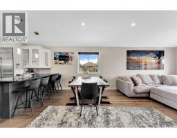 719 HELENA CRESCENT - 10