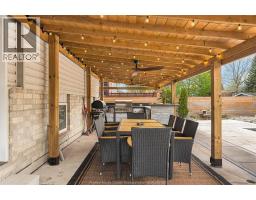 719 HELENA CRESCENT - 31