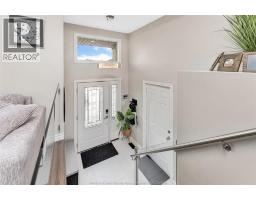 719 HELENA CRESCENT - 6