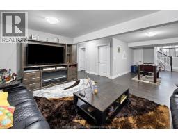 1280 EASTLAWN - 17