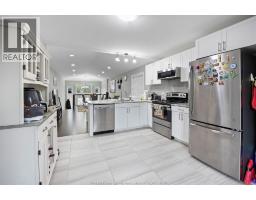 1280 EASTLAWN - 9