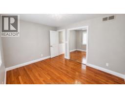 4585 HOWARD AVENUE - 17