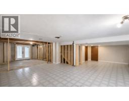 4585 HOWARD AVENUE - 28