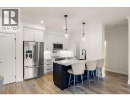 1740 SPRUCEWOOD UnitNo. 203 - 8
