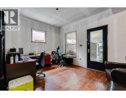 115 Erie STREET South - 3