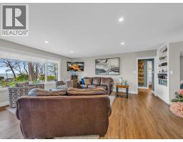 388 SEACLIFF DRIVE West - 10
