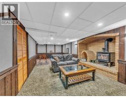 388 SEACLIFF DRIVE West - 35