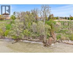 388 SEACLIFF DRIVE West - 47