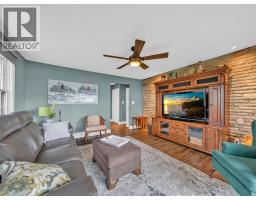 388 SEACLIFF DRIVE West - 7