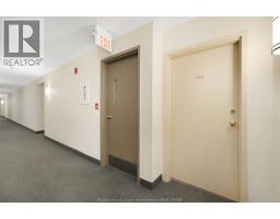 3000 SANDWICH STREET UnitNo. 206 - 5