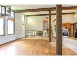 204 PEARSON DRIVE - 12