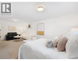 65 ROBIN COURT - 21