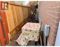 2943 MANCHESTER ROAD - 32
