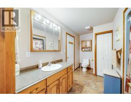 313 APPLEWOOD - 21