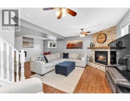 1680 CALDERWOOD - 20