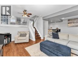1680 CALDERWOOD - 21