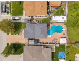 1680 CALDERWOOD - 35