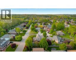 9 Creekview COURT - 43
