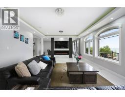 300 SHOREVIEW CIRCLE - 11