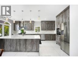300 SHOREVIEW CIRCLE - 16