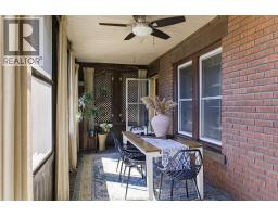 557 MOY AVE - 20