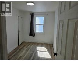 1126 LOUIS AVENUE - 21