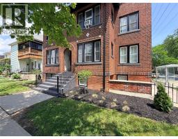 1094 Lincoln ROAD - 3