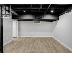 1094 Lincoln ROAD - 38