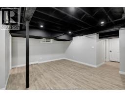 1094 Lincoln ROAD - 40