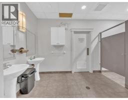 1225 RIVERSIDE DRIVE West UnitNo. 703 - 25