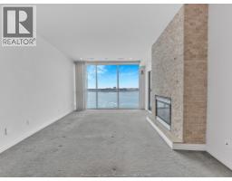 1225 RIVERSIDE DRIVE West UnitNo. 703 - 44