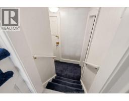 2203 VICTORIA - 24