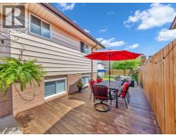 3474 DEERBROOK - 35
