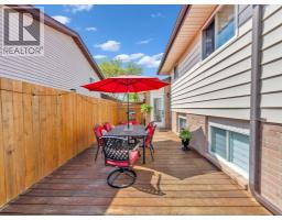 3474 DEERBROOK - 36