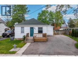 8 SARAH STREET - 2