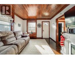 8 SARAH STREET - 7