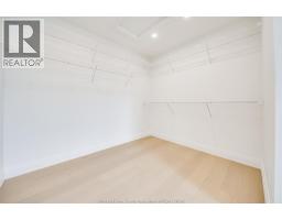 3698 FARROW AVENUE - 32