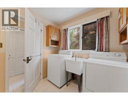3696 Huntington AVENUE - 16