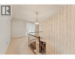 3696 Huntington AVENUE - 17