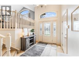 7 Beniuk COURT - 2