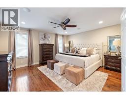 2105 WASHINGTON BOULEVARD - 21