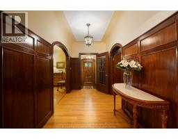 2032 WILLISTEAD CRESCENT - 13