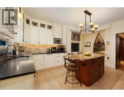 2032 WILLISTEAD CRESCENT - 25