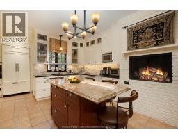 2032 WILLISTEAD CRESCENT - 27